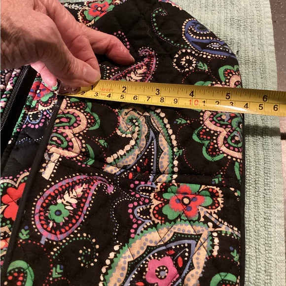 Vintage Vera Bradley crossbody. - Picture 6 of 8